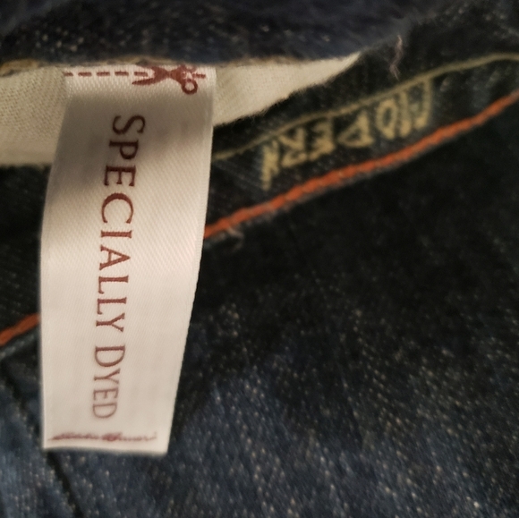 Eddie Bauer Bakely Boot Cut Blue Jeans - Picture 11 of 16
